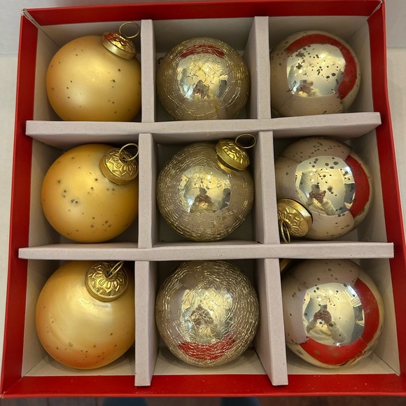 Martha Stewart Gold Glass Ornaments Set of 9 Christmas Ornaments - Picture 1 of 3